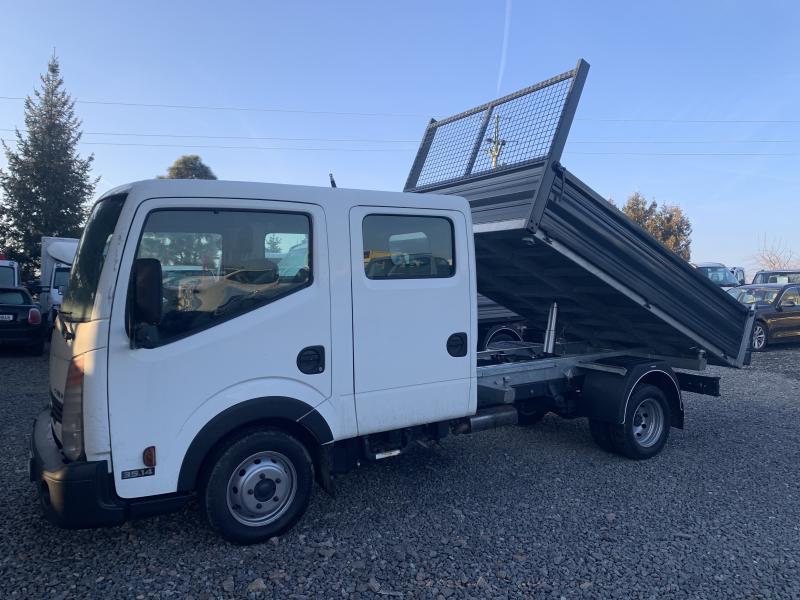 Nissan Cabstar