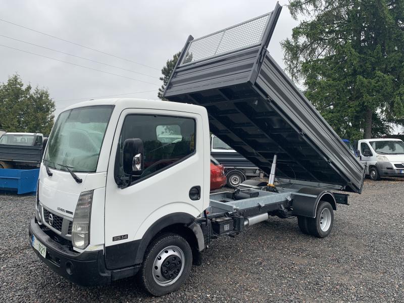 Nissan Cabstar