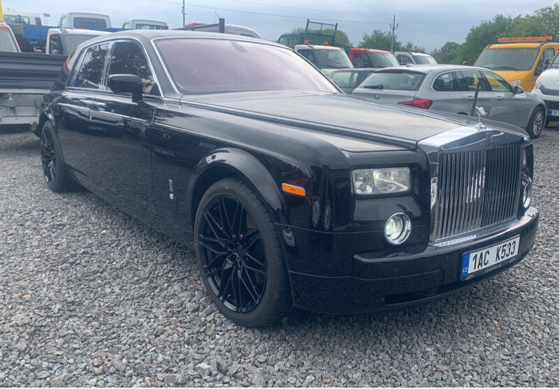 Rolls-Royce Phantom