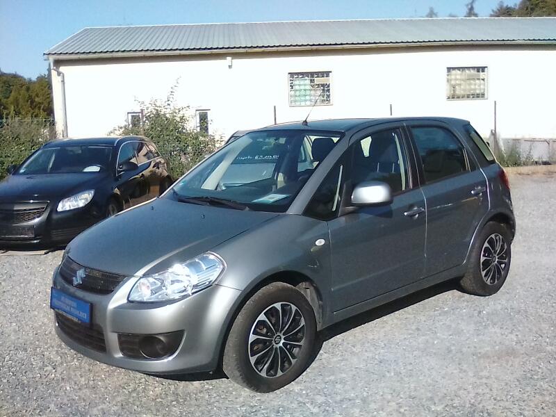 Suzuki SX4