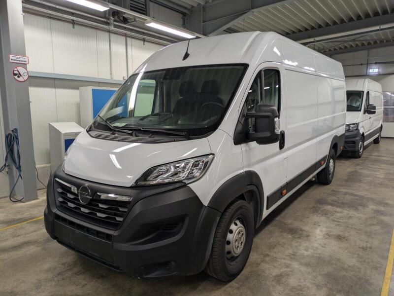 Opel Movano