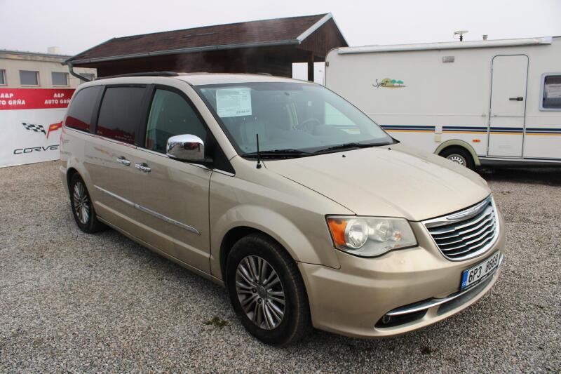 Chrysler Town & Country