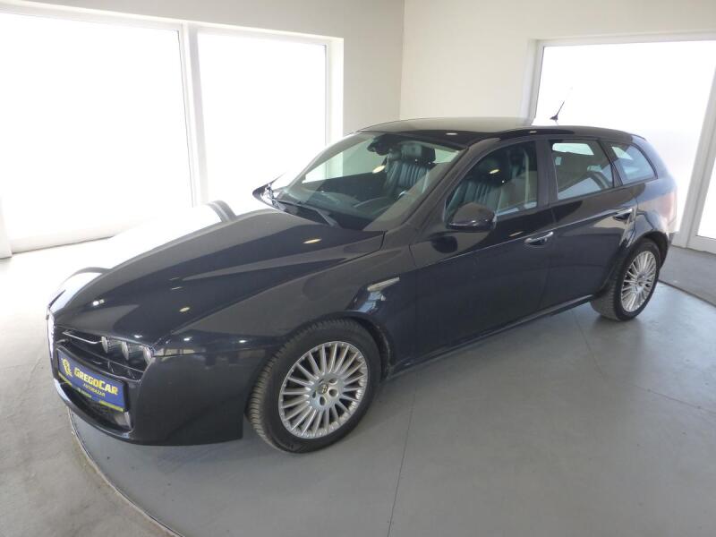 Alfa Romeo 159