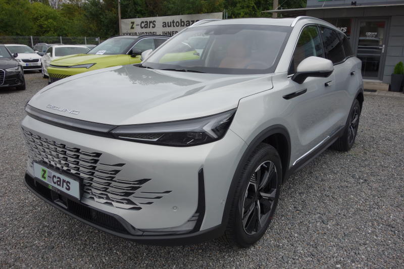 BAIC Beijing X75