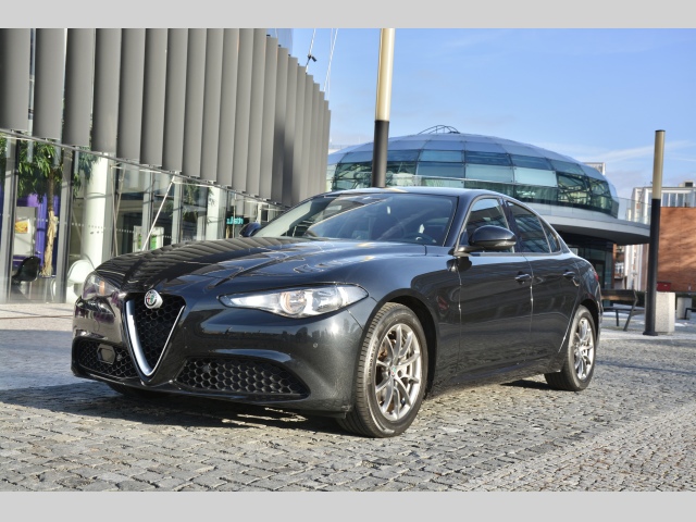 Alfa Romeo Giulia