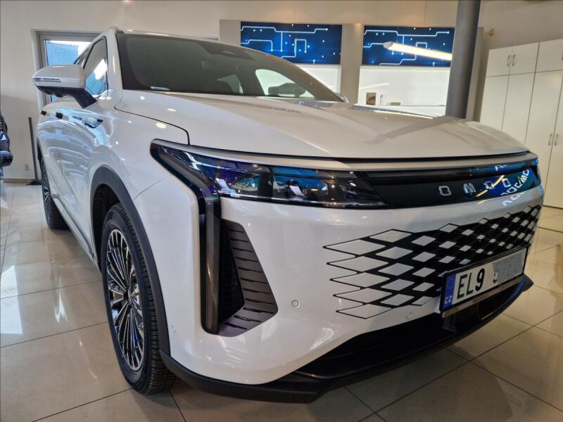 Omoda 9 PHEV
