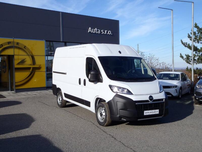 Opel Movano