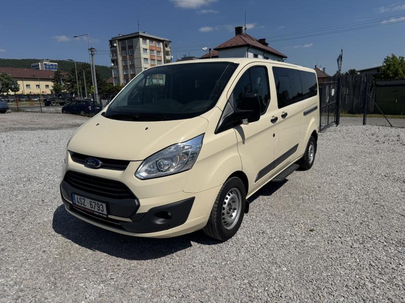 Ford Tourneo Custom