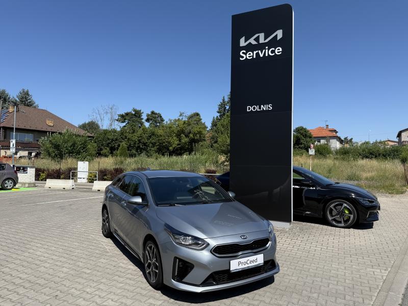 Kia ProCeed