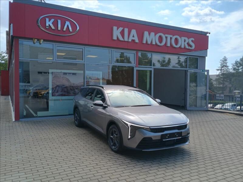 Kia K4 Sportswagon