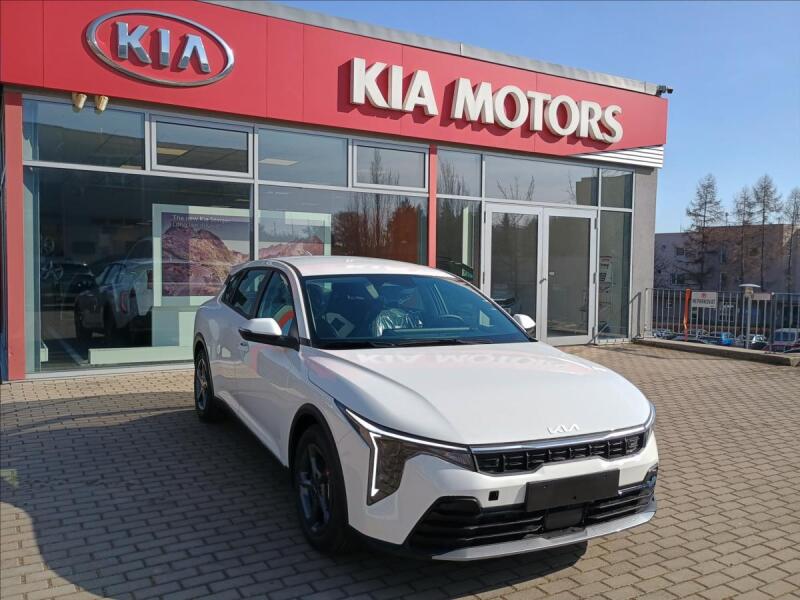 Kia K4