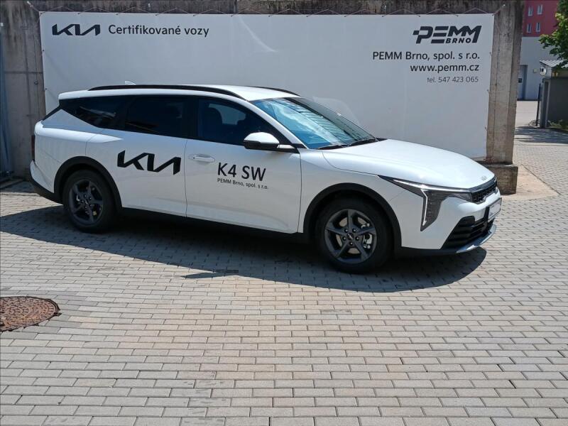 Kia K4 Sportswagon
