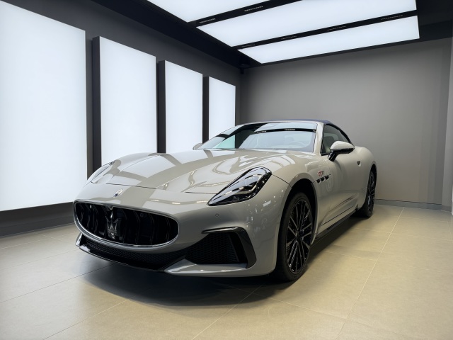 Maserati GranCabrio