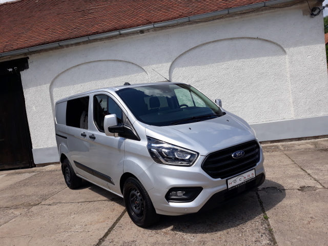 Ford Tourneo Custom 2.0TDCI 125KW BIXENON Přepážka