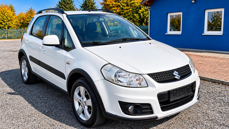 Suzuki SX4