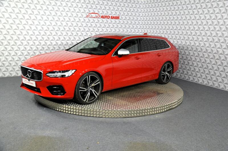 Volvo V90