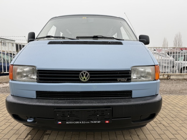 Volkswagen Caravelle