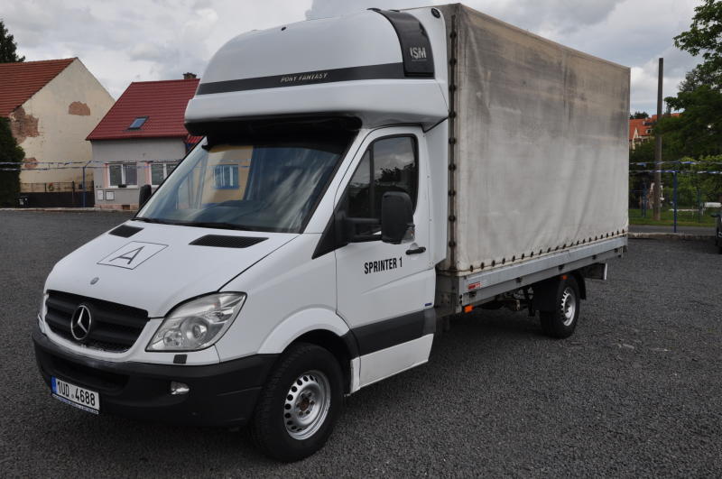 Mercedes-Benz Sprinter