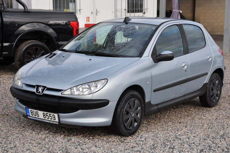 Peugeot 206