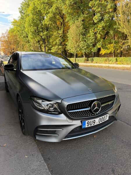 Mercedes-Benz Serii E