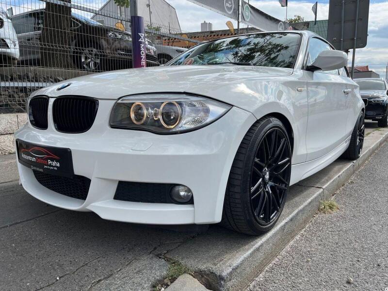 BMW 1 M Coup�