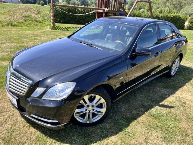 Mercedes-Benz Třídy E 3.0CDI V6 170KW,ELEGANCE,2xALU