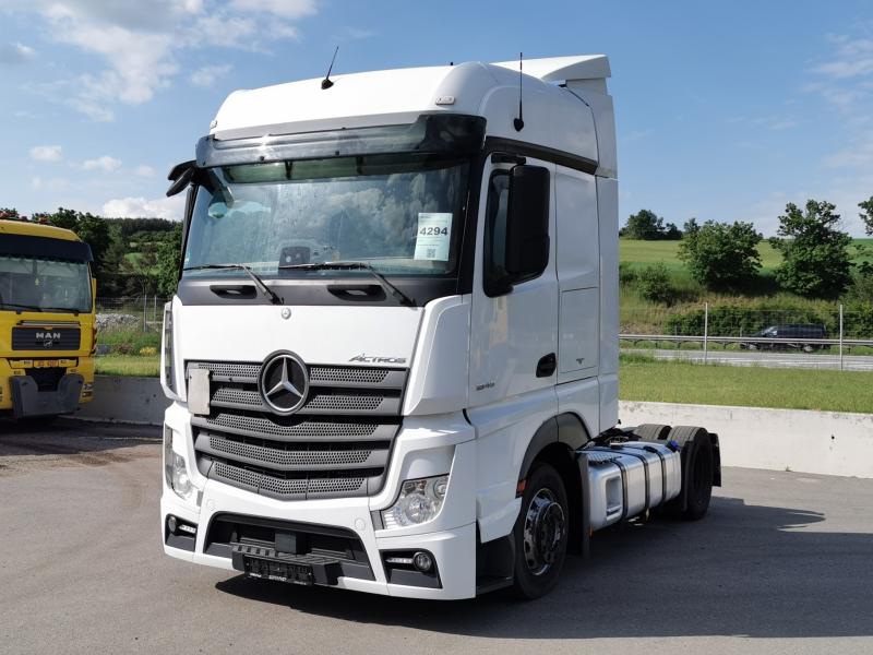 Mercedes-Benz Actros
