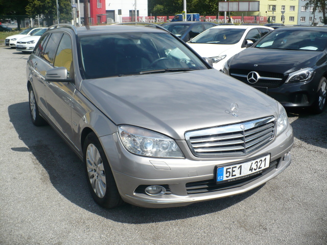 Mercedes-Benz Triedy C