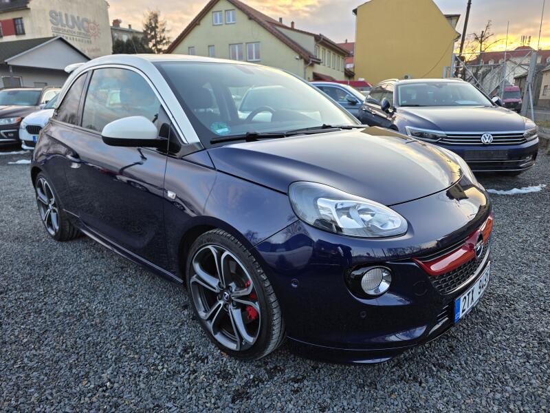 Opel Adam