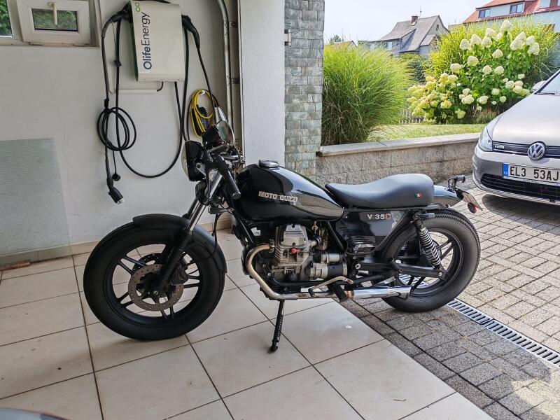 Moto Guzzi V 35 Custom