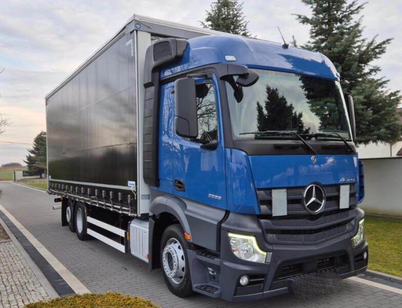 Mercedes-Benz Actros