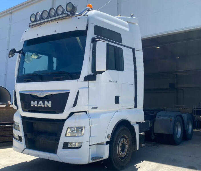 MAN TGX