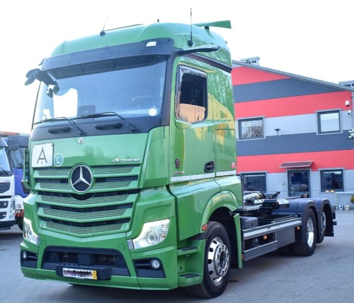 Mercedes-Benz Actros
