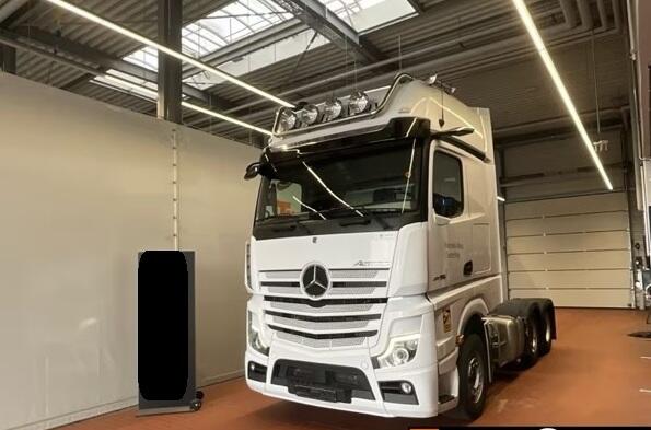 Mercedes-Benz Actros