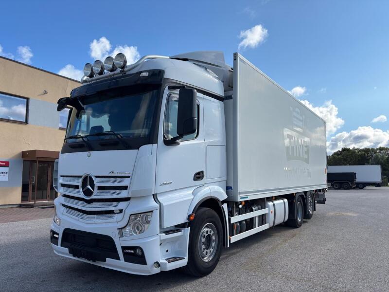 Mercedes-Benz Actros