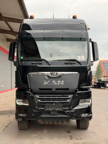 MAN TGX