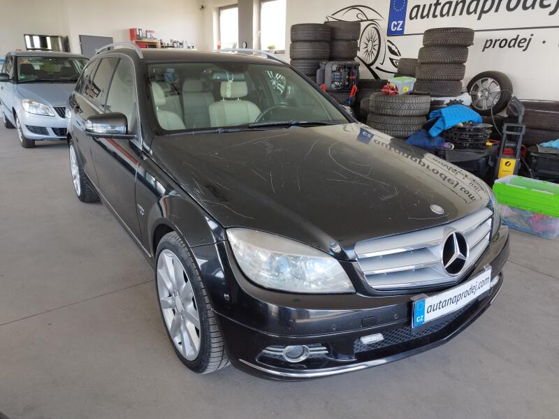 Mercedes-Benz Triedy C