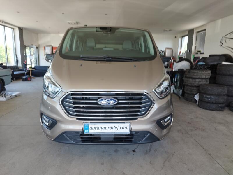 Ford Tourneo Custom