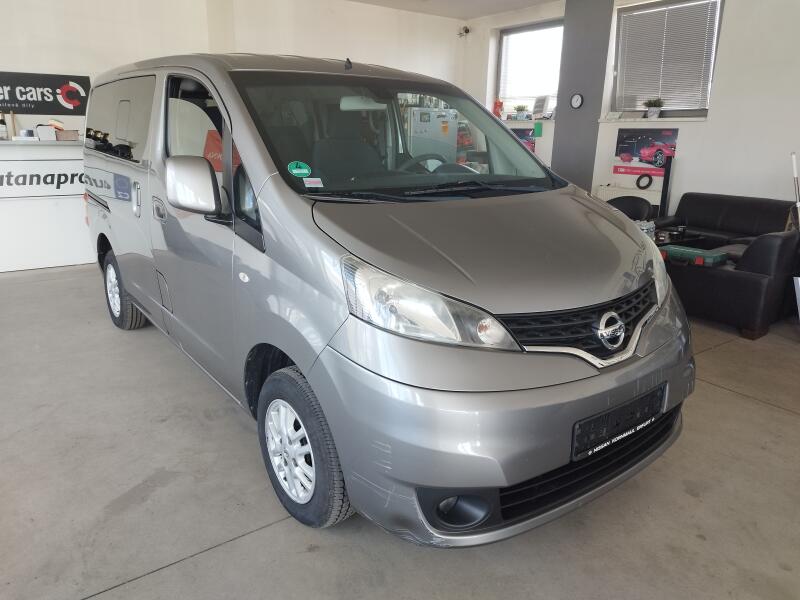 Nissan NV200