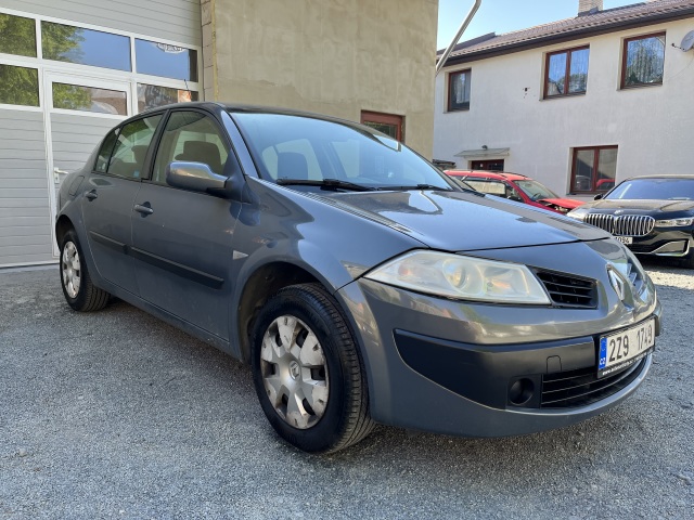 Renault Mégane 1,4i 16v 72 Kw ČR!!!