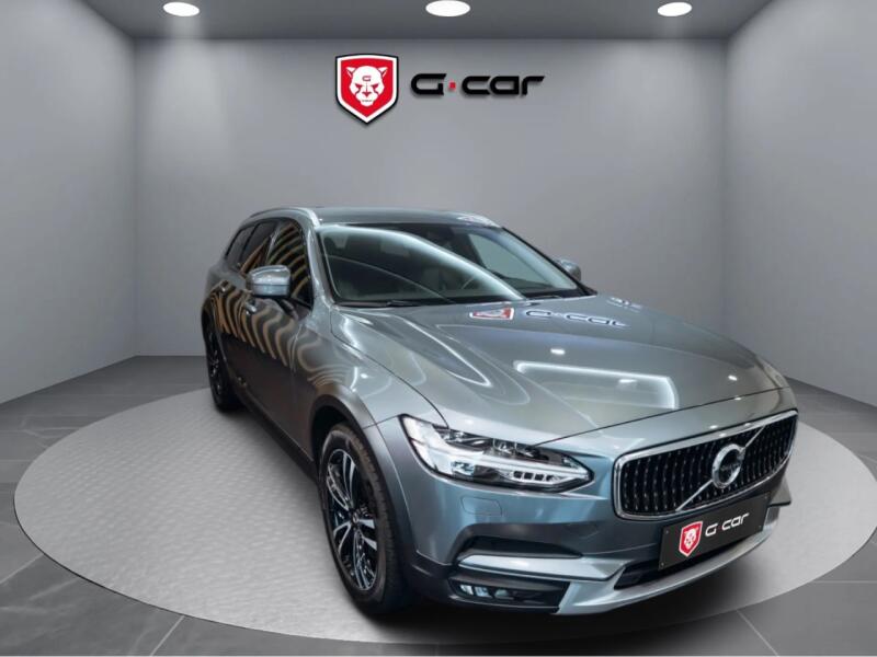Volvo V90