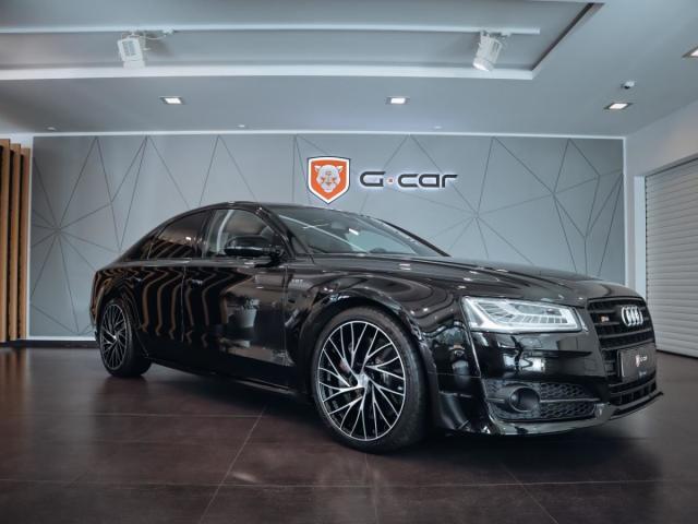 Audi S8