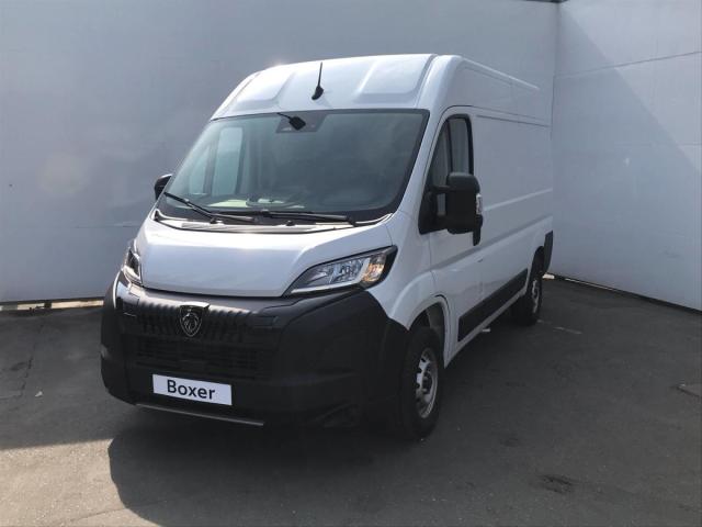 Peugeot Boxer 3300 L2H2 MAN6 BlueHDi