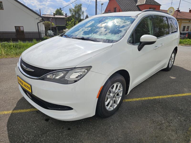 Chrysler Pacifica