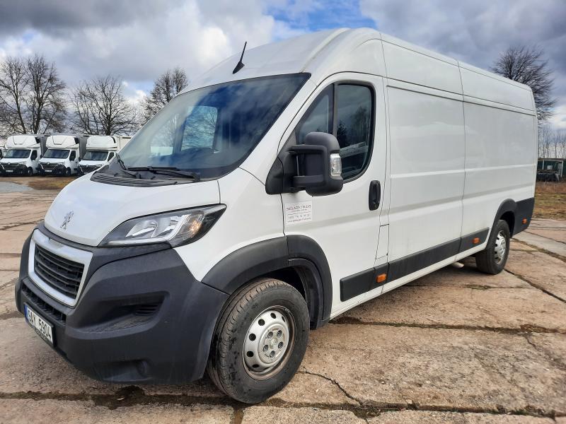 Vermietung Peugeot Boxer