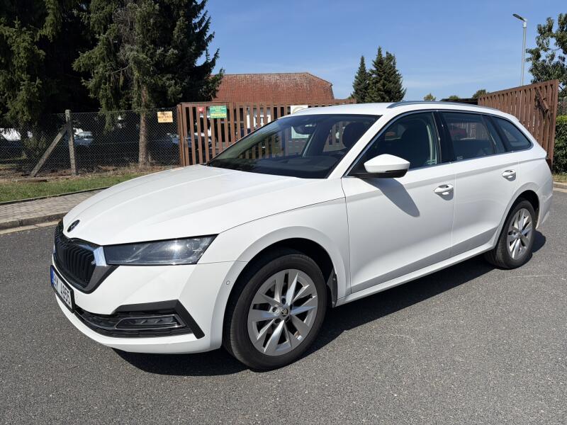 Hire Skoda Octavia