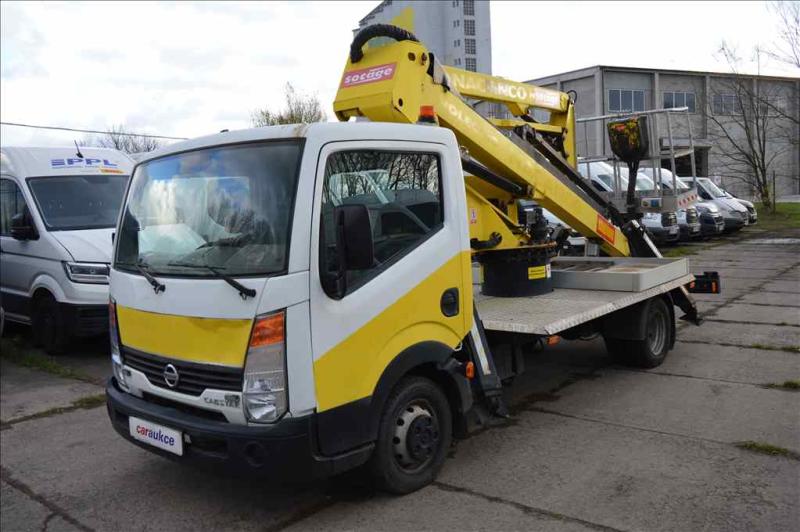 Nissan Cabstar