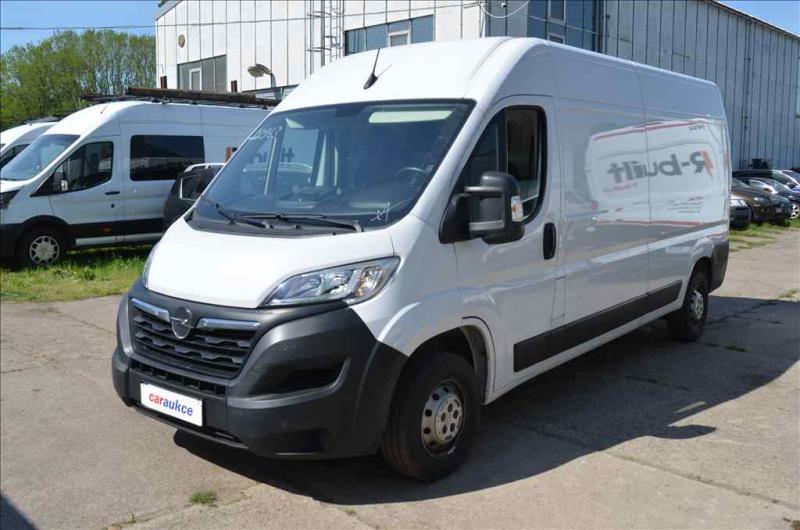 Opel Movano