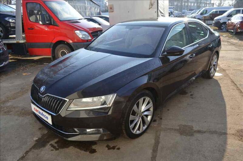�koda Superb
