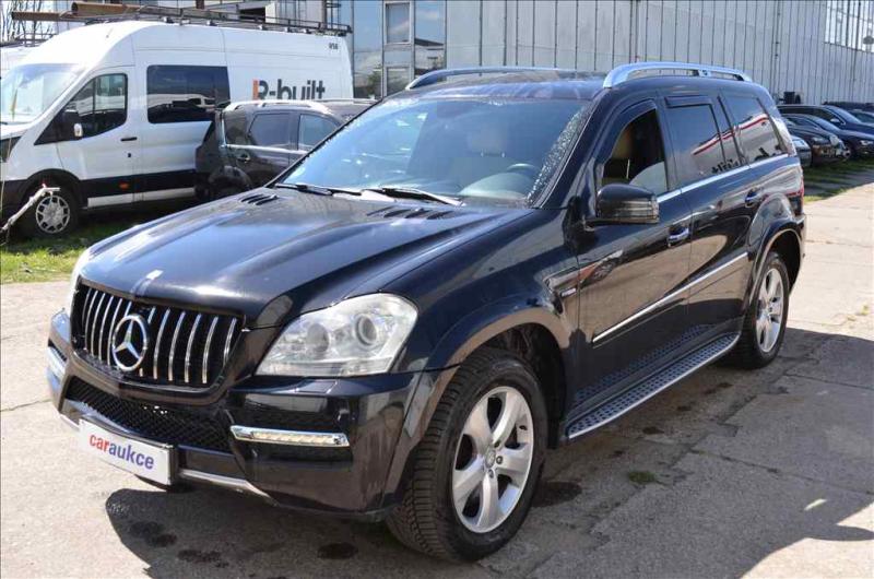 Mercedes-Benz GL